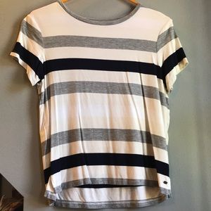 American Eagle T-shirt